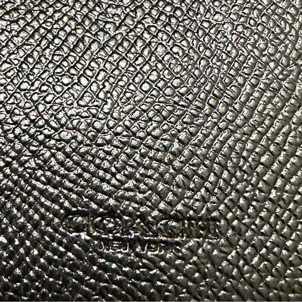 Coach Zip Chain Card Case. Black leather wallet. - Picture 9 of 11